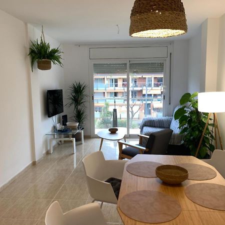 Acogedor Apartamento Con Piscina En Vilafortuny, Cambrils Dış mekan fotoğraf
