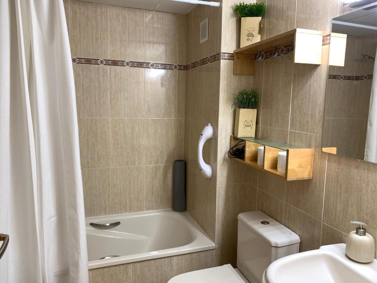 Acogedor Apartamento Con Piscina En Vilafortuny, Cambrils Dış mekan fotoğraf